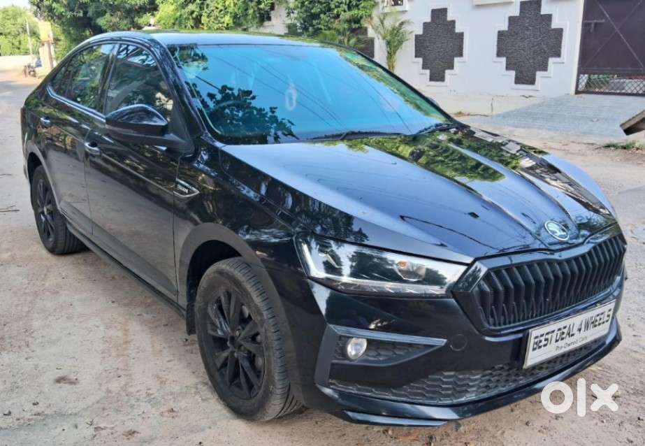 Skoda Slavia Anniversary Edition 1.0l Tsi At, 2025, Petrol