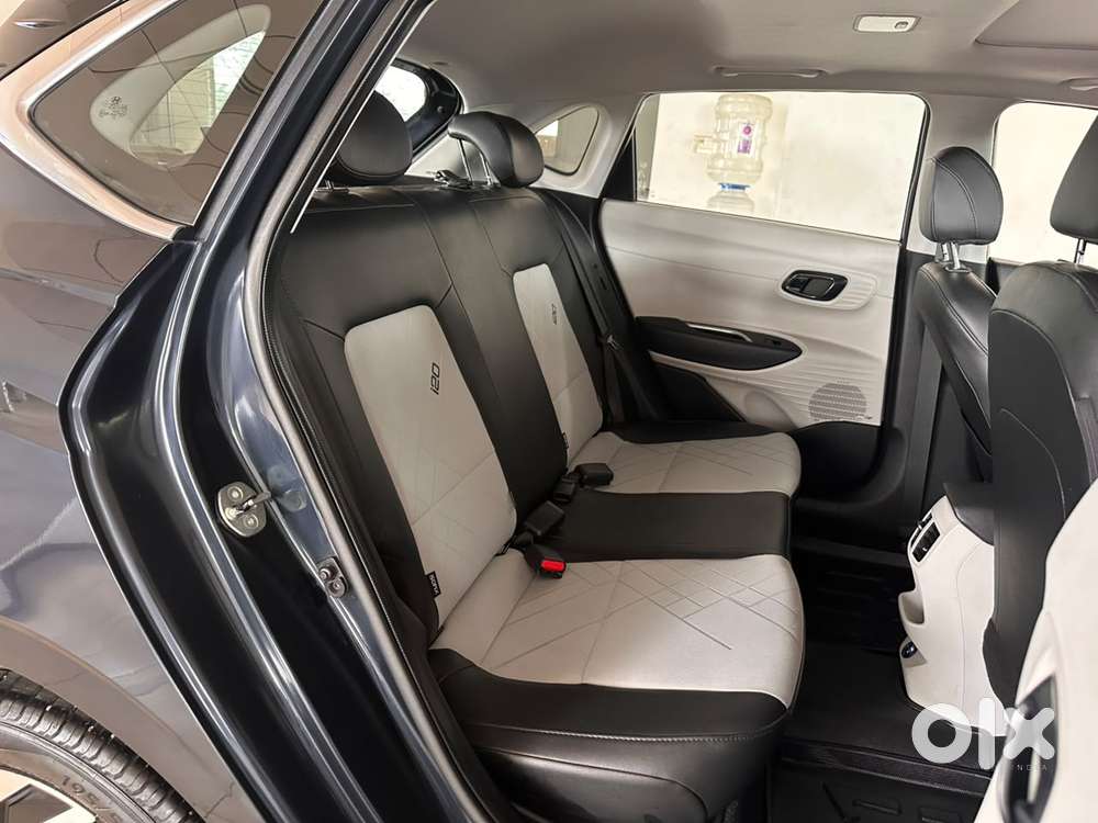 Hyundai New I20 1.2 Asta (o) Ivt, 2024, Petrol