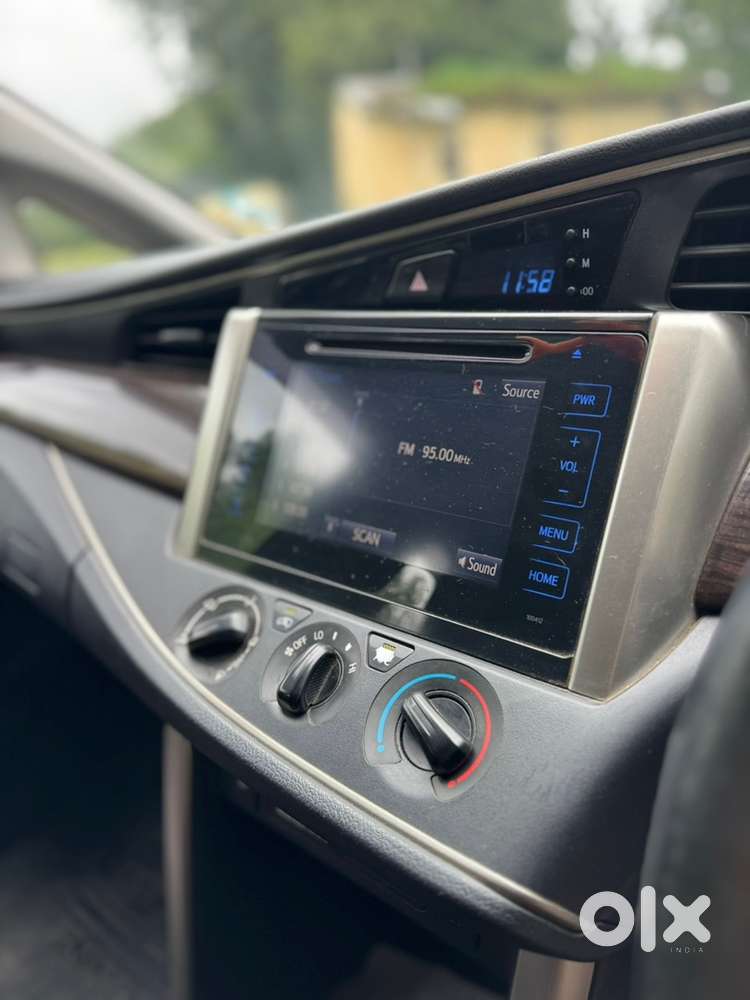 Toyota Innova Crysta 2020 Diesel 67000 Km Driven