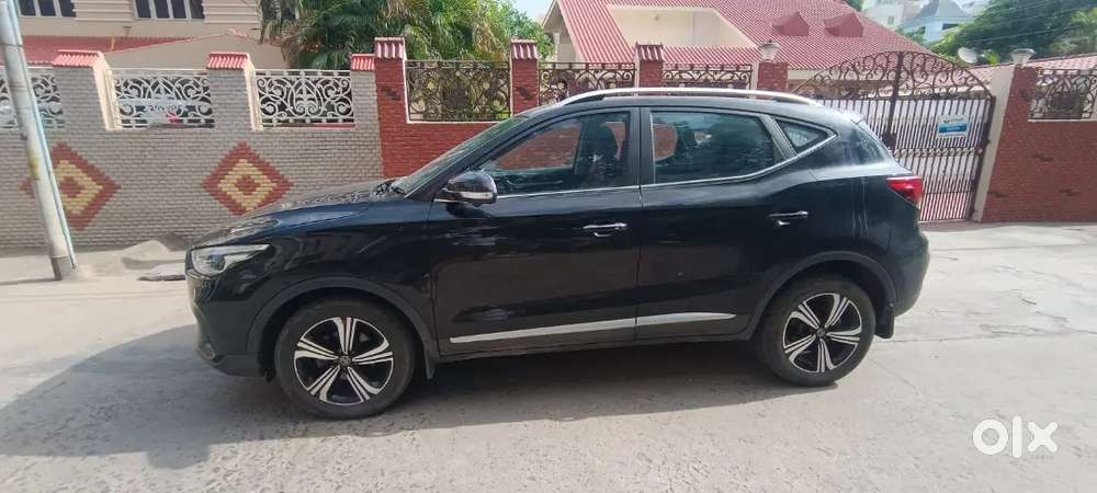 Mg Astor 2023 Petrol 13500 Km Driven