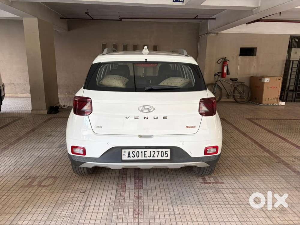 Hyundai Venue 2020 Petrol 49621 Km Driven