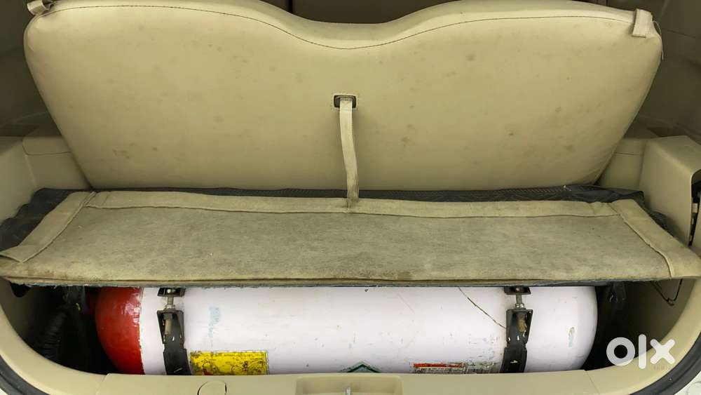 Maruti Suzuki Ertiga 2012-2015 Vxi Cng, 2015, Cng & Hybrids