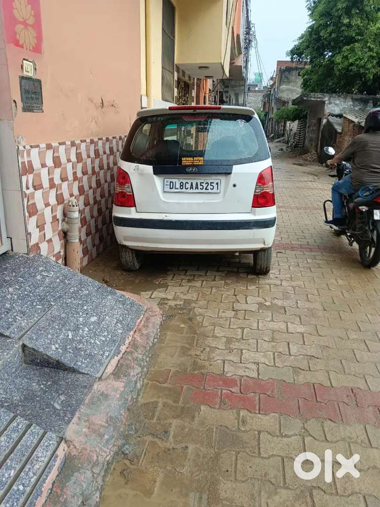 Hyundai New Santro 2011