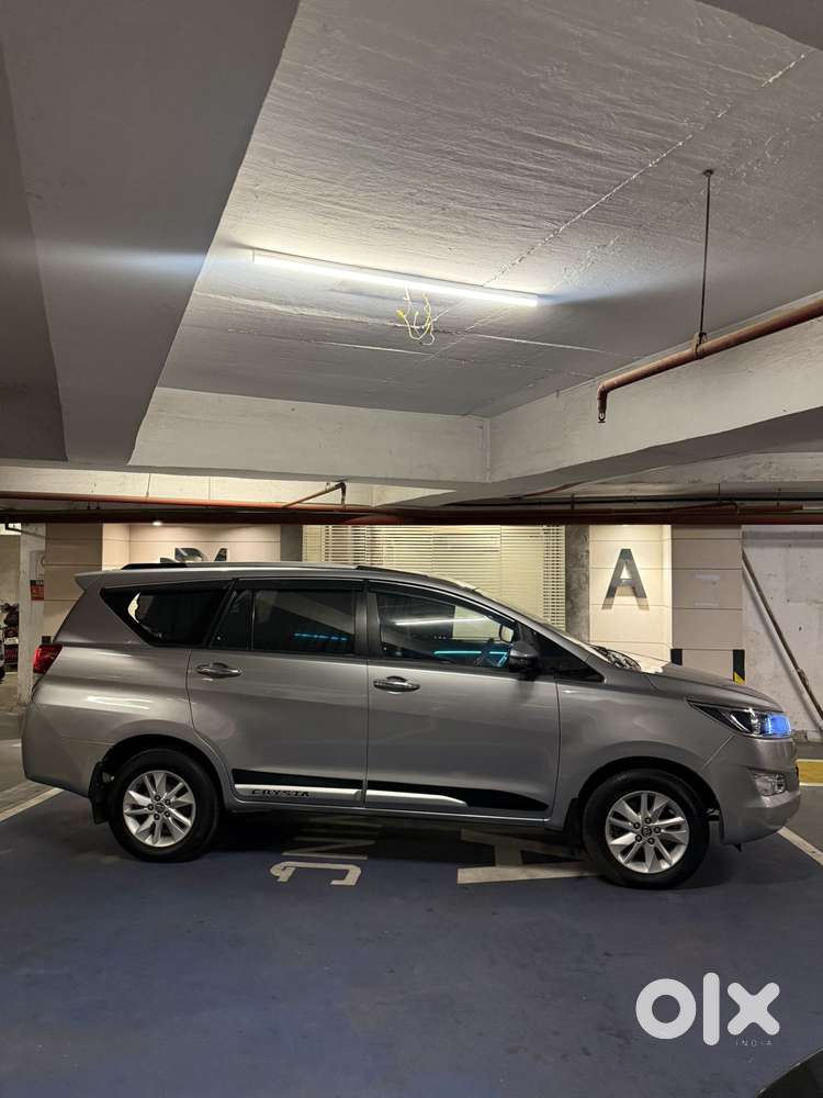 Toyota Innova Crysta 2.4 G Mt 8s, 2019, Diesel