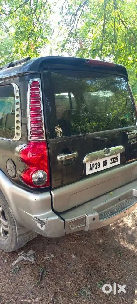 Minor Problems  Power Steering 7 Seaters 70% Tyres