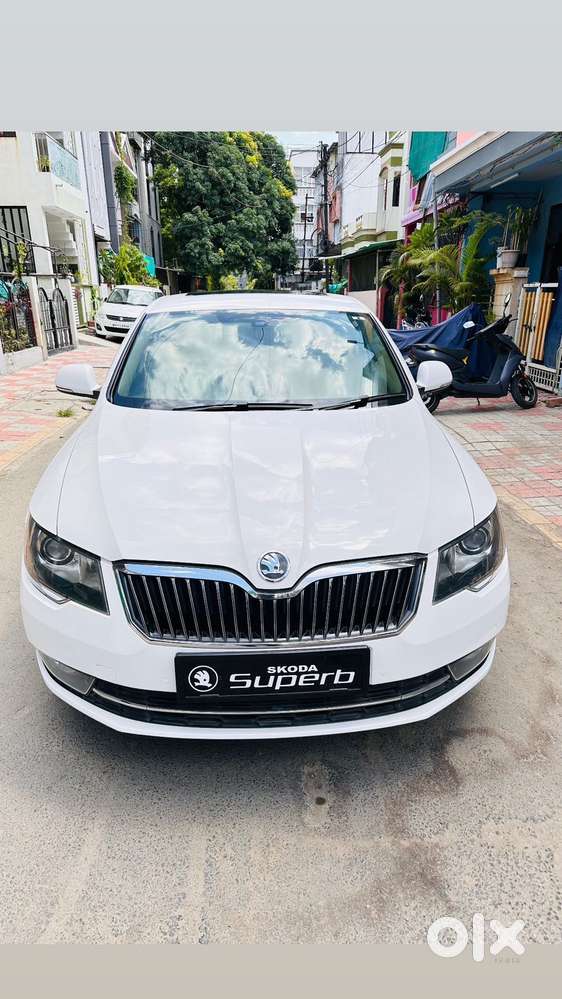 Skoda Superb 2013-2015 Elegance 2.0 Tdi Cr At, 2014, Diesel