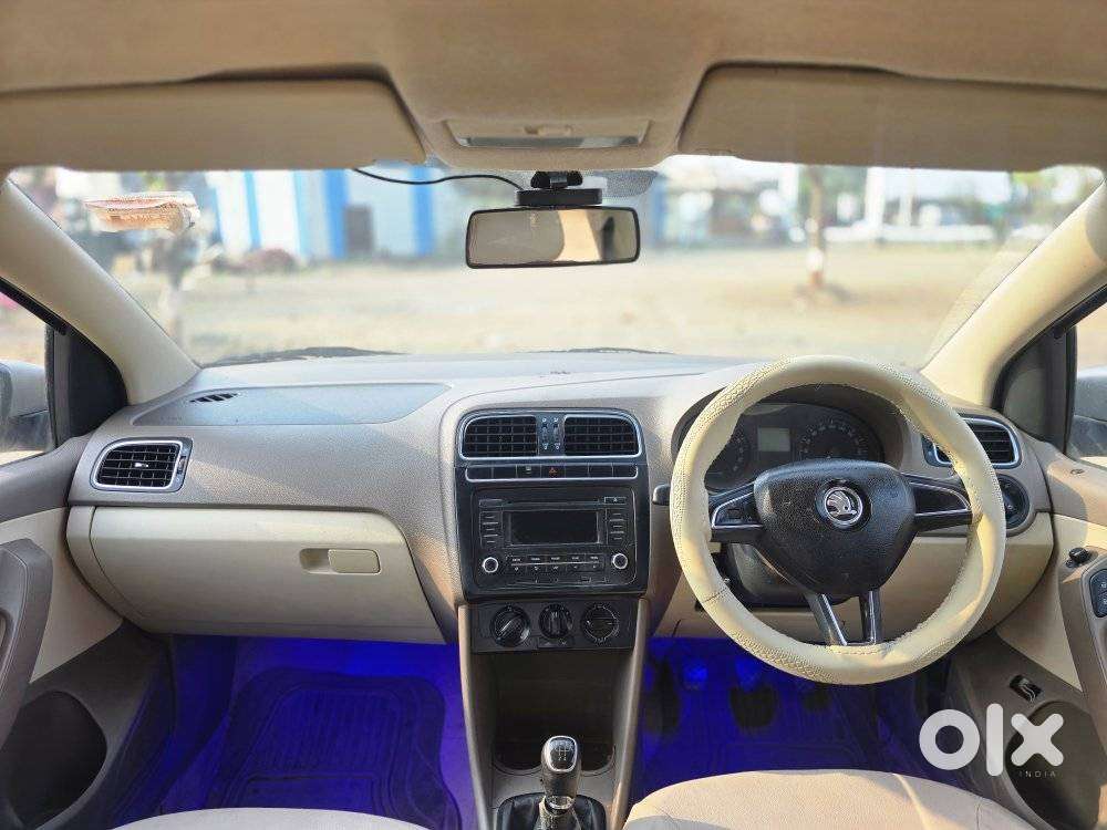 Skoda Rapid Ambition 1.6 Tdi Cr Manual Plus, 2014, Diesel