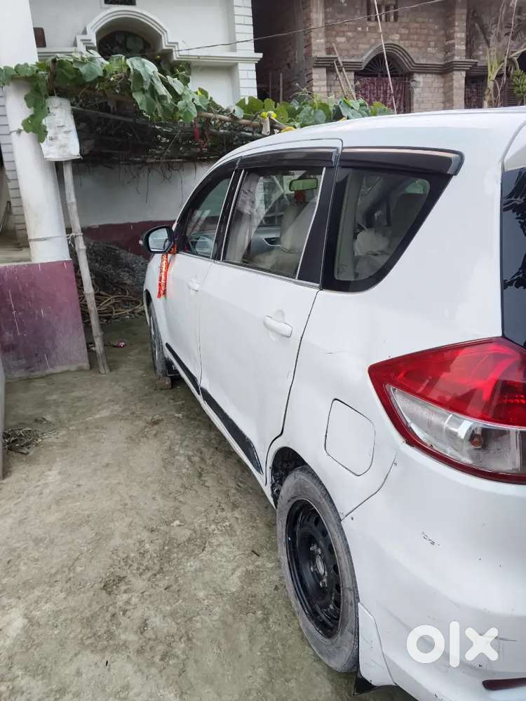 Maruti Suzuki Ertiga 2013