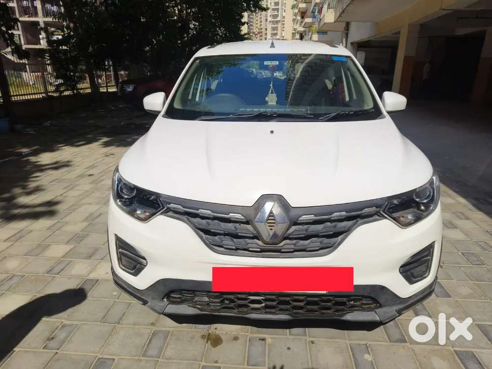 Renault Triber Petrol 27000 Km Driven