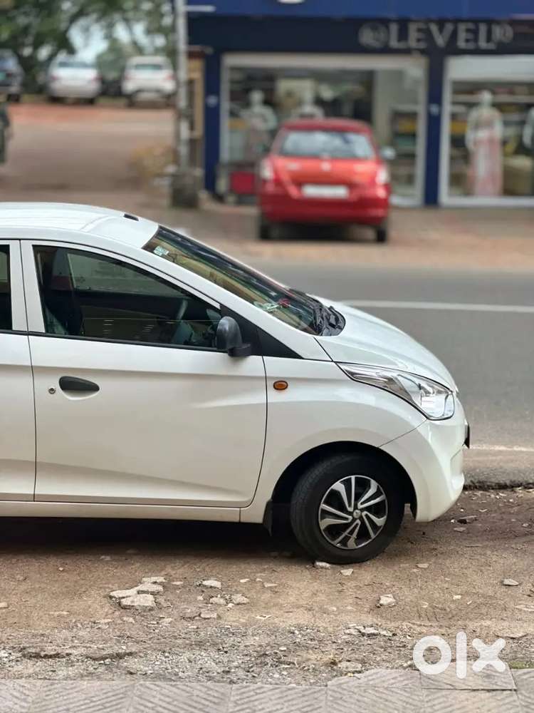 Hyundai Eon Era 2014 (family Using)