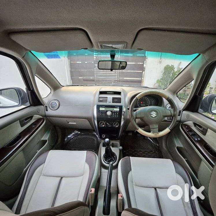 Maruti Suzuki Sx4 Vxi Bsiv, 2011, Petrol