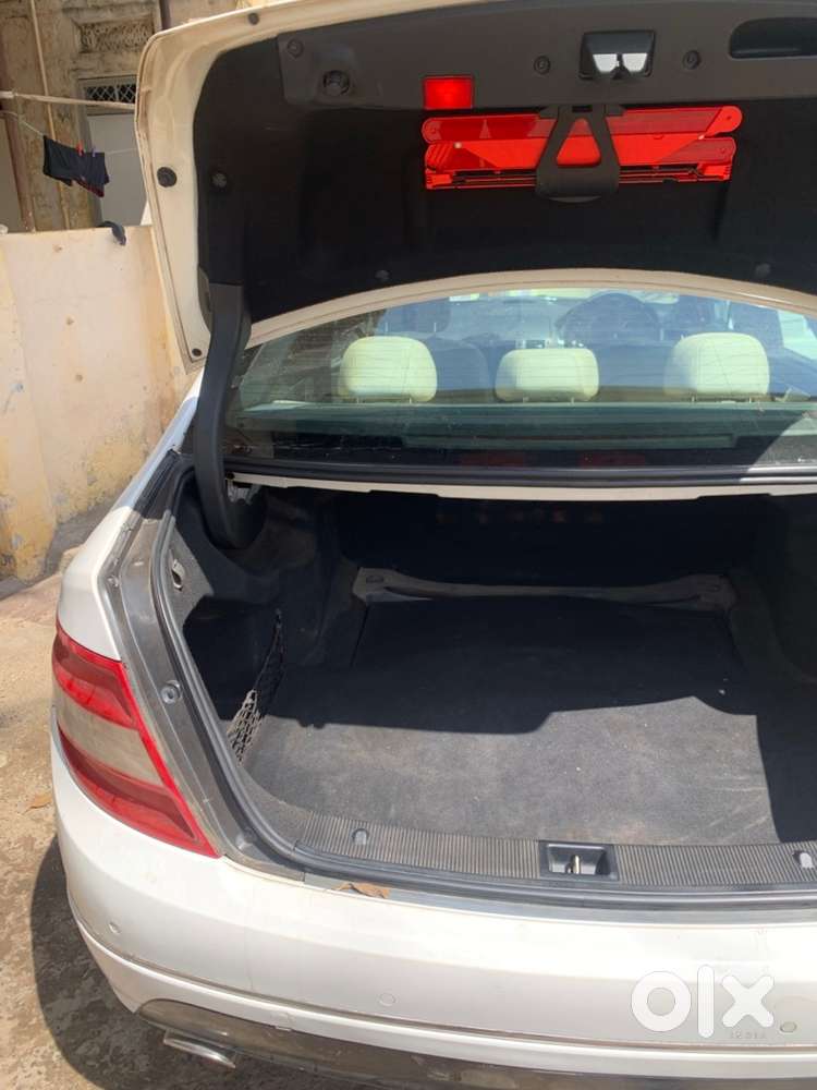 Mercedes-benz C-class 2010 Petrol