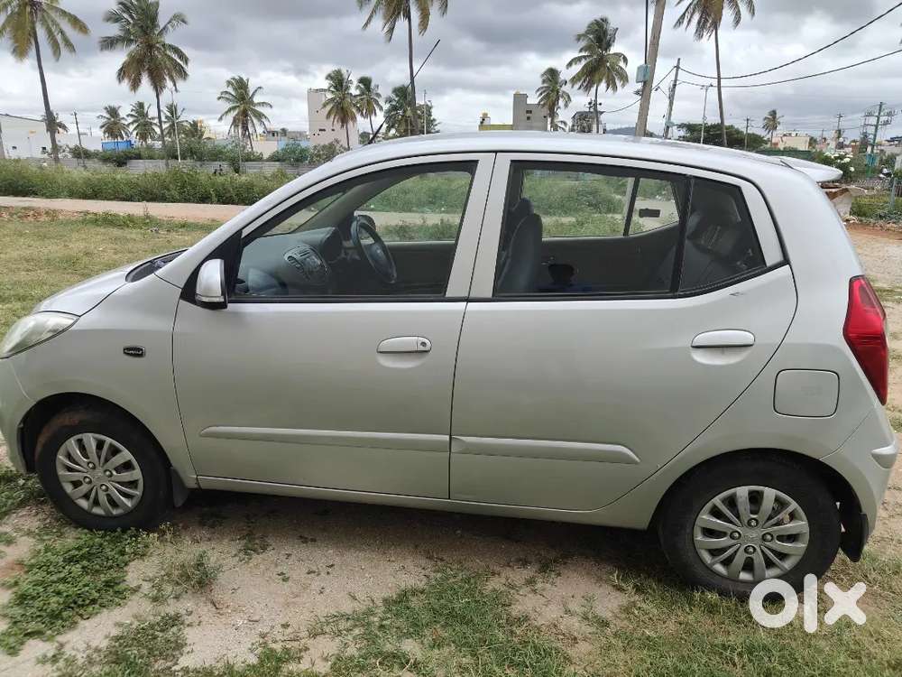 Hyundai I10 Sportz Automatic  2013  48,000 Km  Excellent Condition