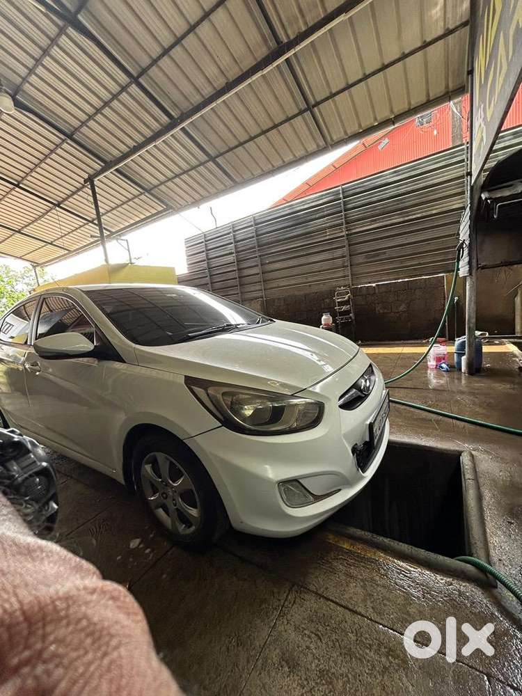 Hyundai Verna 2012 Diesel 131000 Km Driven