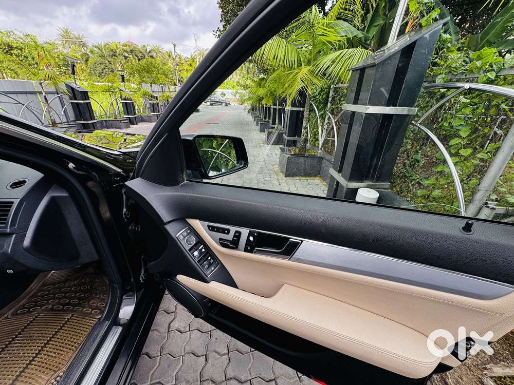Mercedes-benz C Class Prime 200, 2011, Petrol