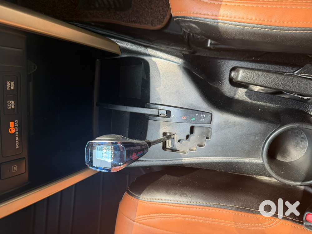 Toyota Innova Crysta 2.8 Gx At, 2019, Diesel