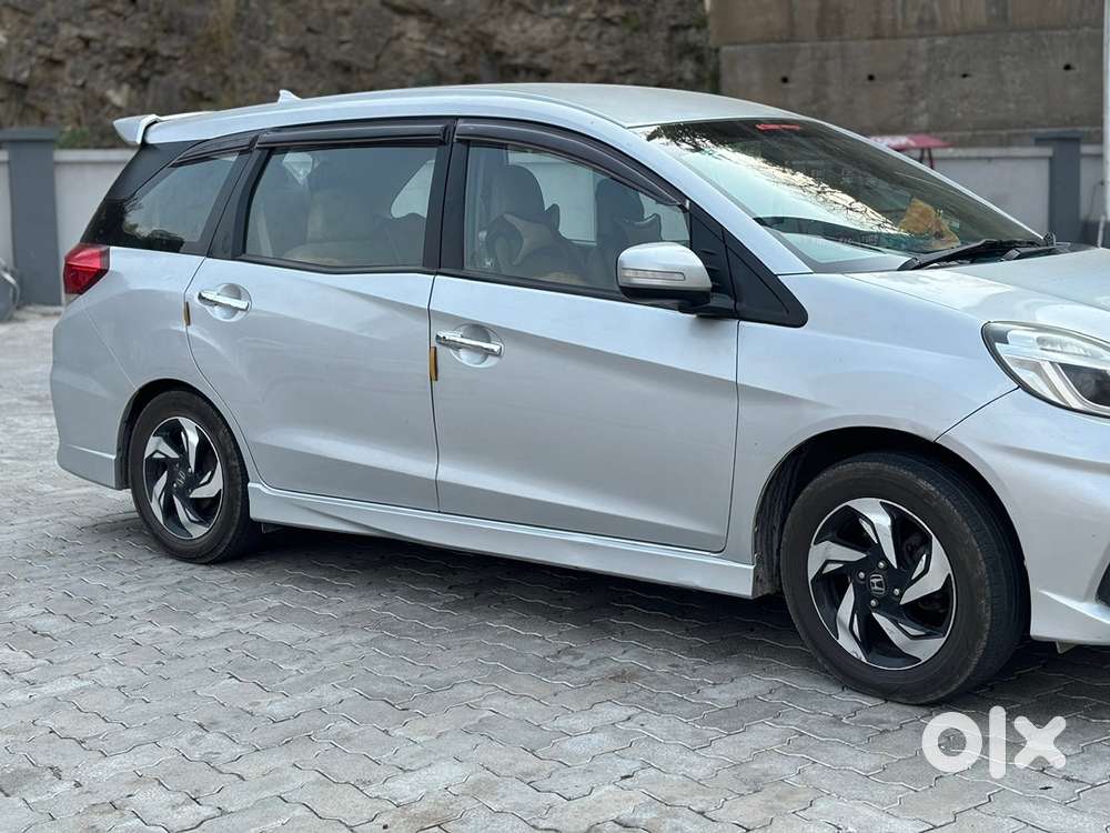 Honda Mobilio Diesel 2015