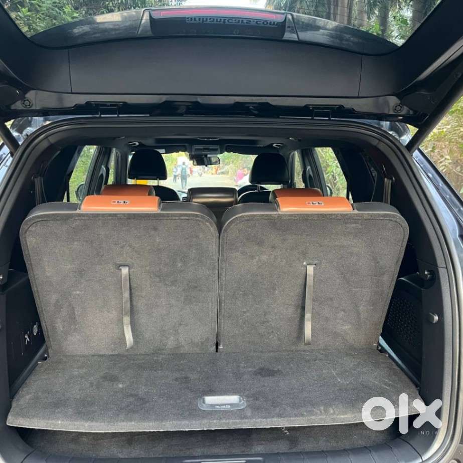 Mahindra Alturas G4 4wd At, 2021, Diesel