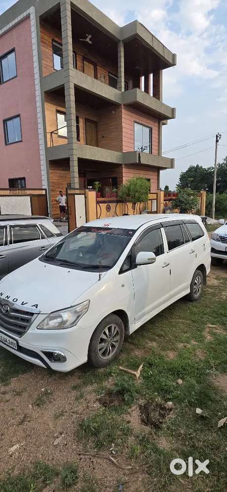 Toyota Innova Diesel 2015