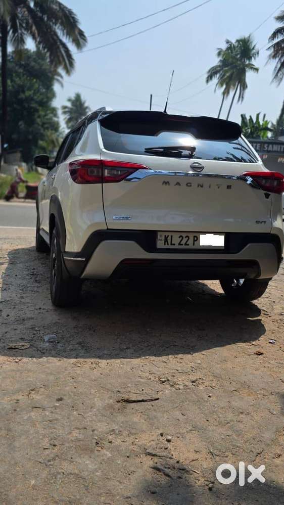 Nissan Magnite Turbo Cvt Dual Tone, Fully Automatic, Single Owner