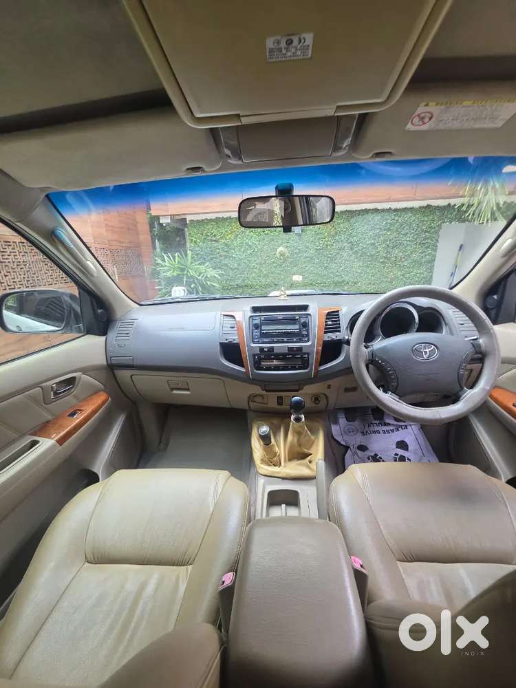 Toyota Fortuner Diesel Manual 4*4 2010 Model