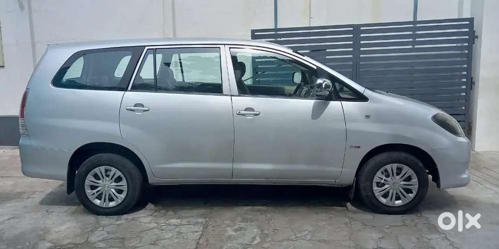 Toyota Innova 2.5 G (diesel) 7 Seater, 2009, Diesel