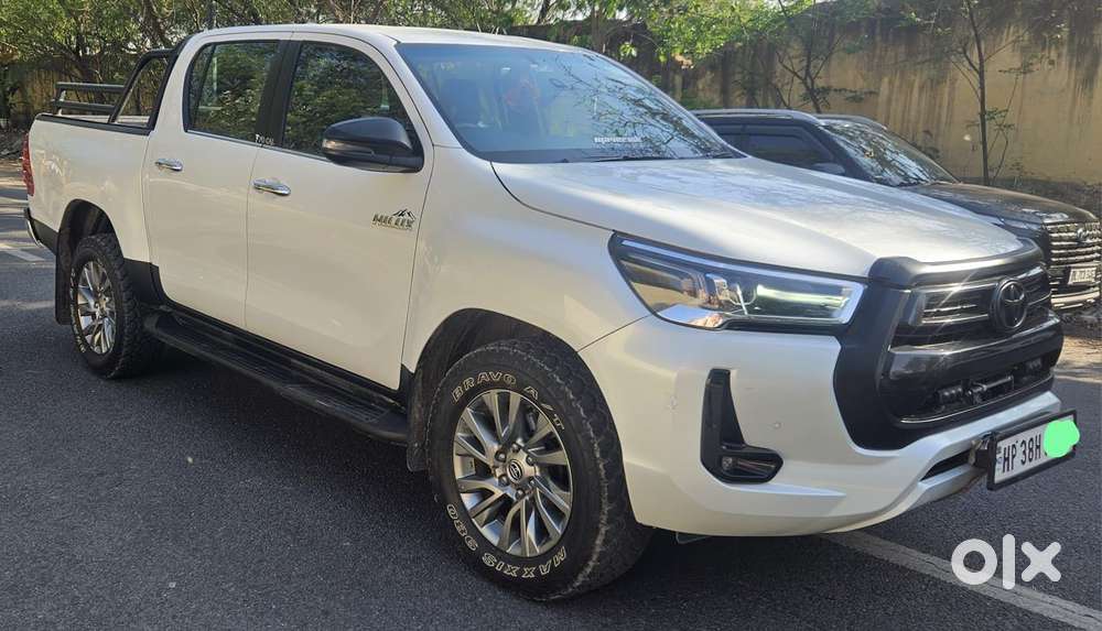 Toyota Hilux 2.8 High 4x4 Mt, 2025, Petrol