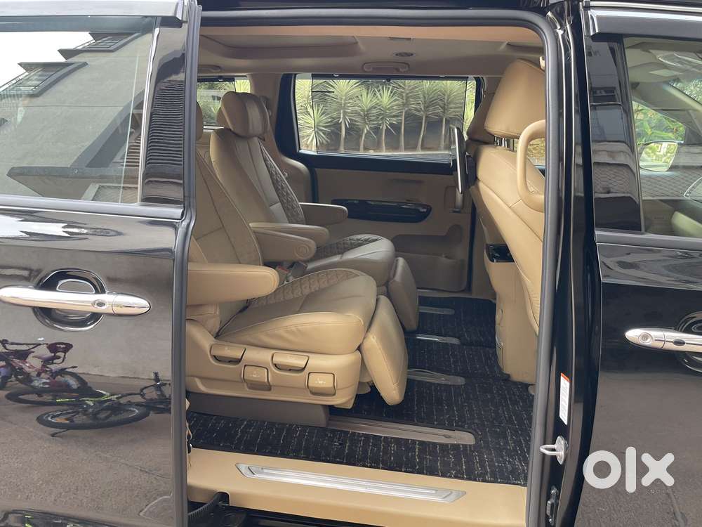 Kia Carnival Limousine Plus 7 Str, 2022, Diesel