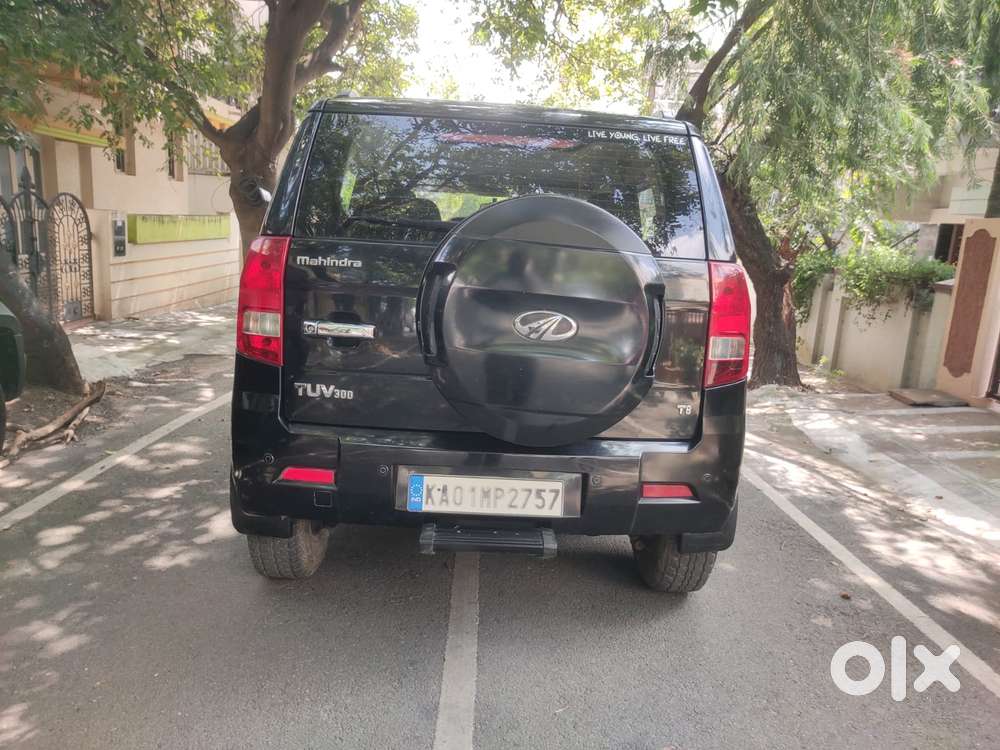 Mahindra Tuv 300 T8, 2015, Diesel