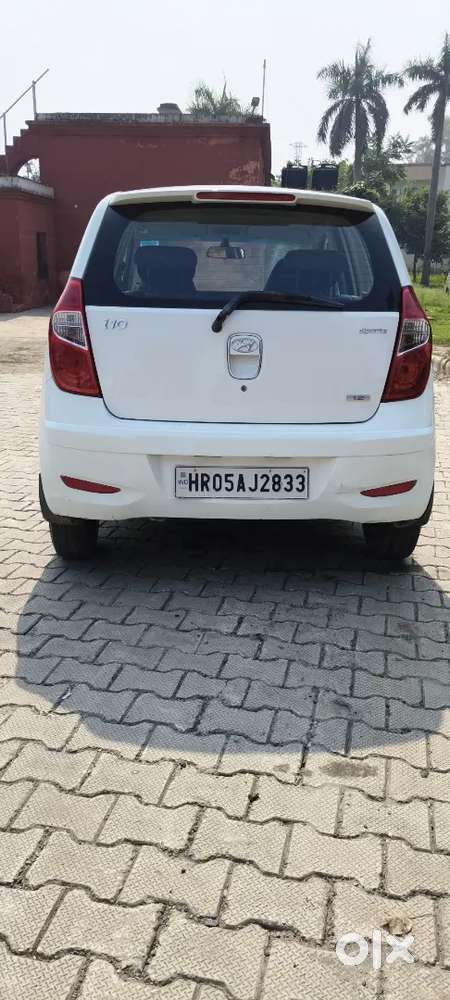 Hyundai I10 Sportz 2013 1st Owner Petrol Cng New Tayar Bima Valid