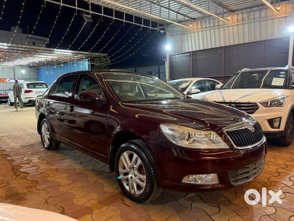 Skoda Laura 2.0 Ambition Tdi Cr At, 2014, Diesel