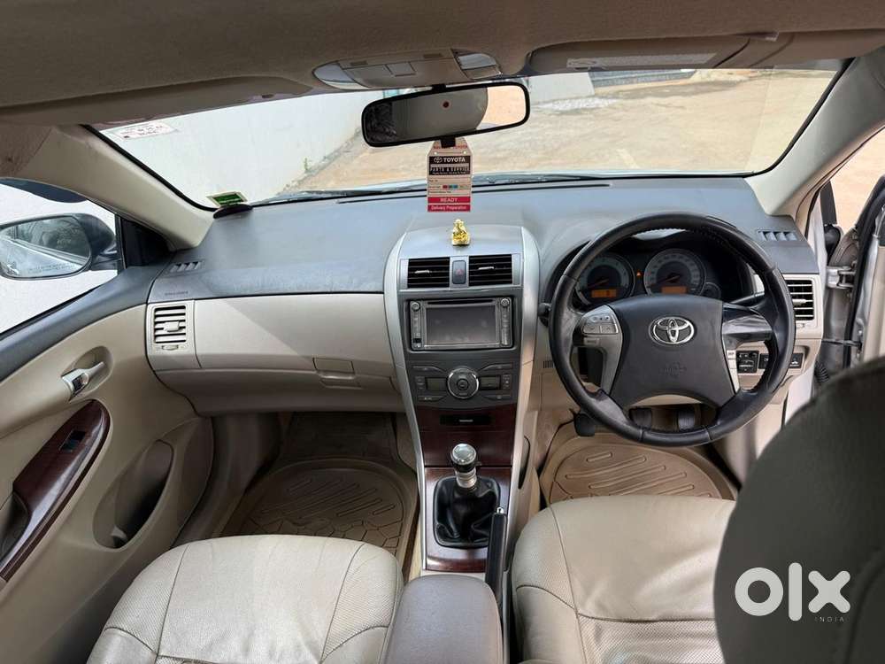 Toyota Corolla Altis 2014
