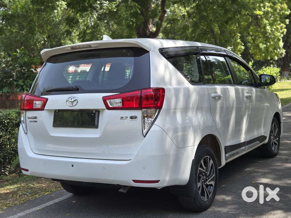 Toyota Innova Crysta [2020-ongoing] 2.7 Gx At 7 Str, 2022, Petrol
