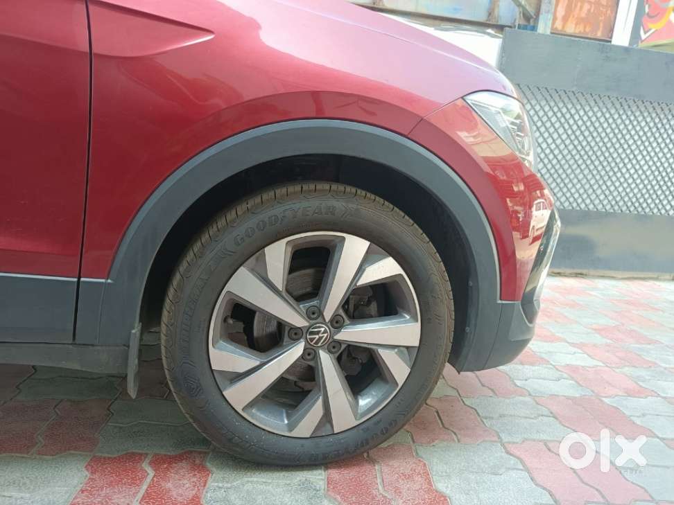 Volkswagen Taigun 1.0 Tsi Highline At, 2022, Petrol