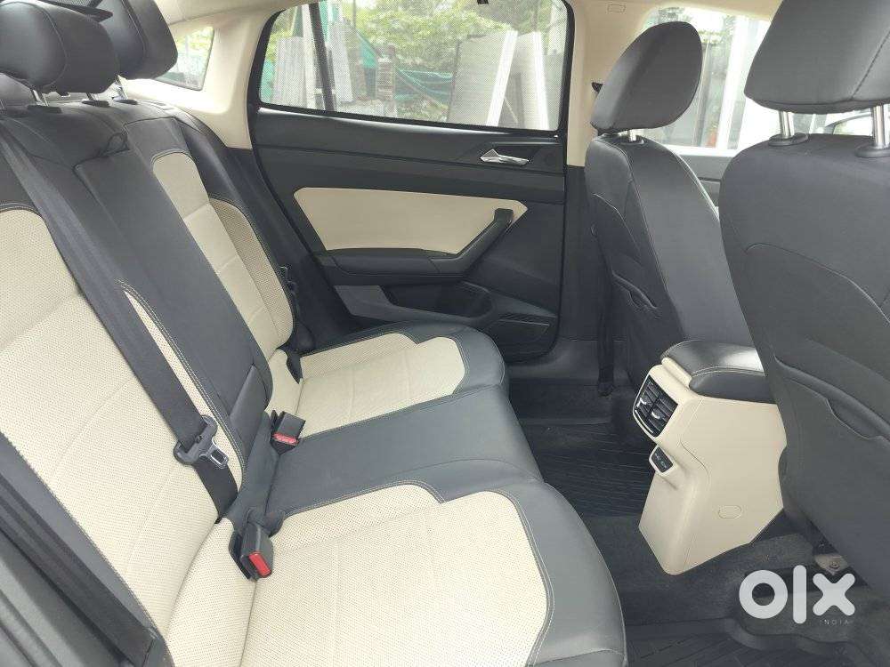 Skoda Slavia 1.0 Tsi Style, 2022, Petrol