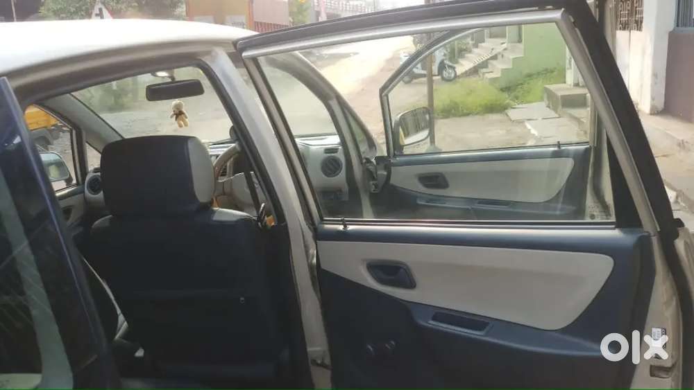 Maruti Suzuki Zen Estilo 2009