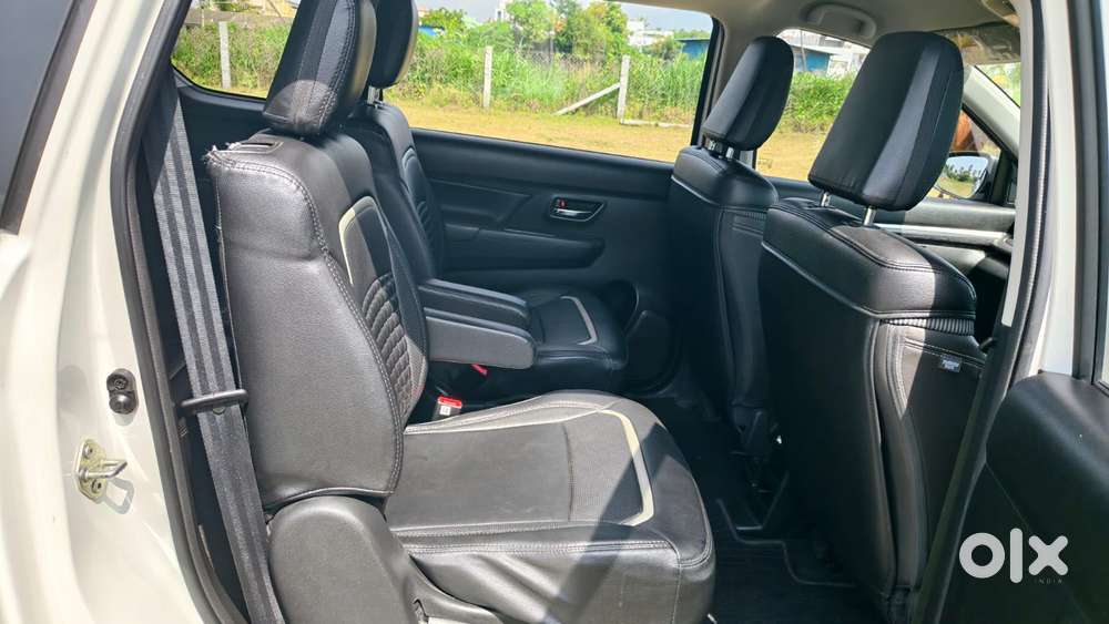 Maruti Suzuki Xl6 1.5 Zeta Mt, 2024, Petrol