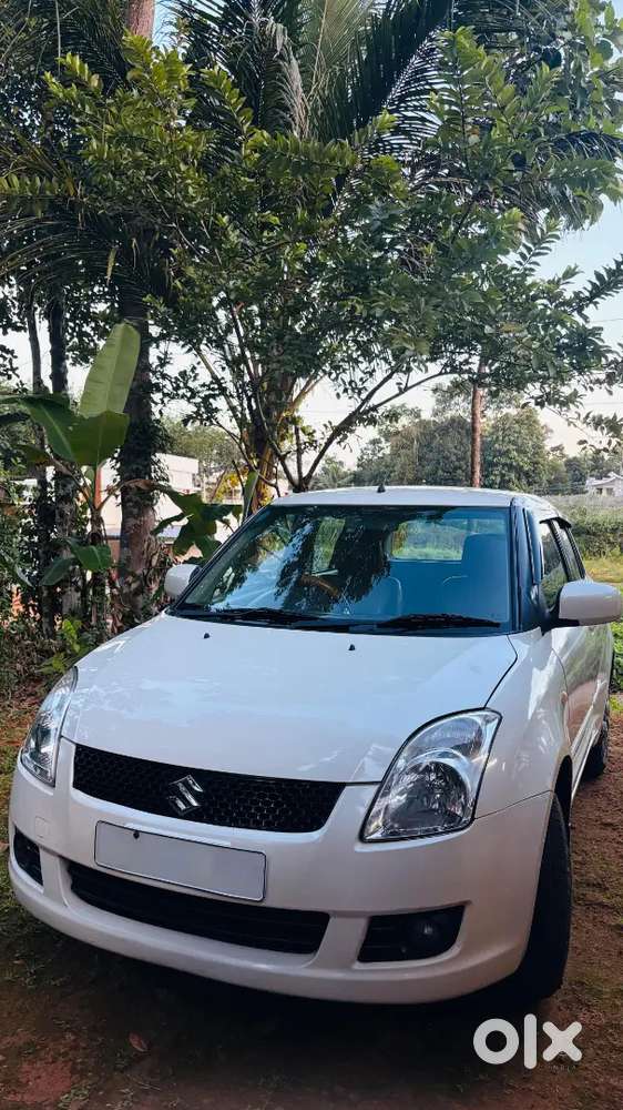 Maruti Suzuki Swift 2010 Year
