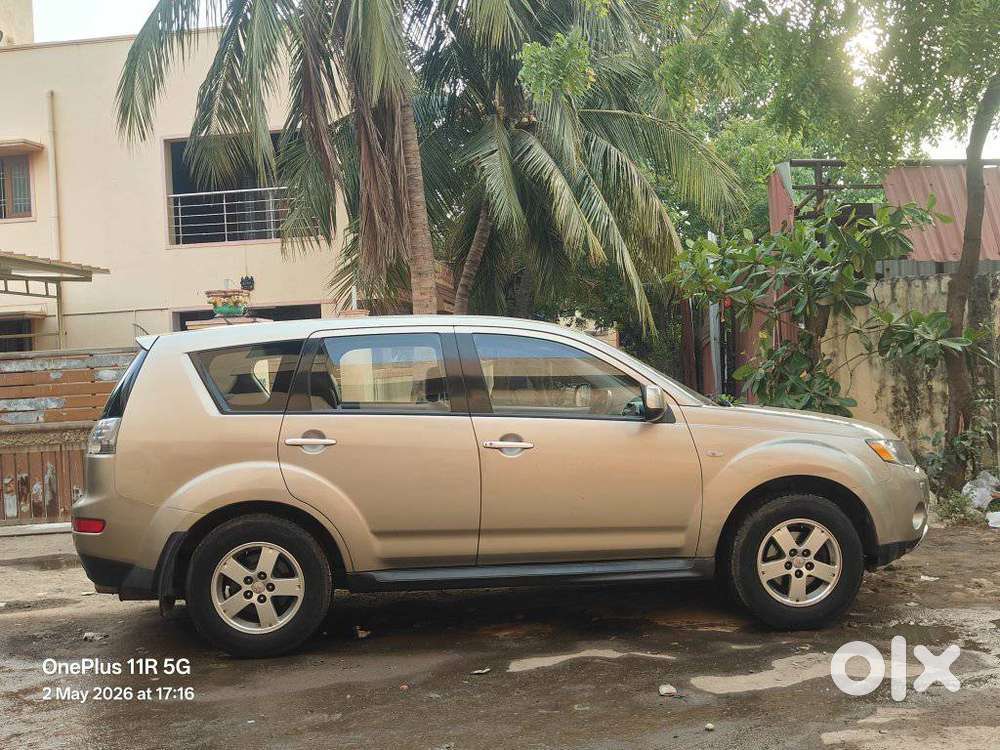 Mitsubishi Outlander, 2009, Petrol