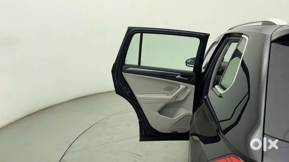 Volkswagen Tiguan 2.0 Elegance Tsi Dsg, 2023, Petrol
