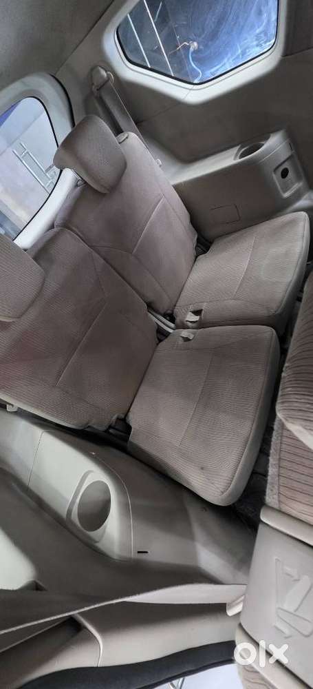 Maruti Suzuki Ertiga Vxi Cng, 2023, Cng & Hybrids