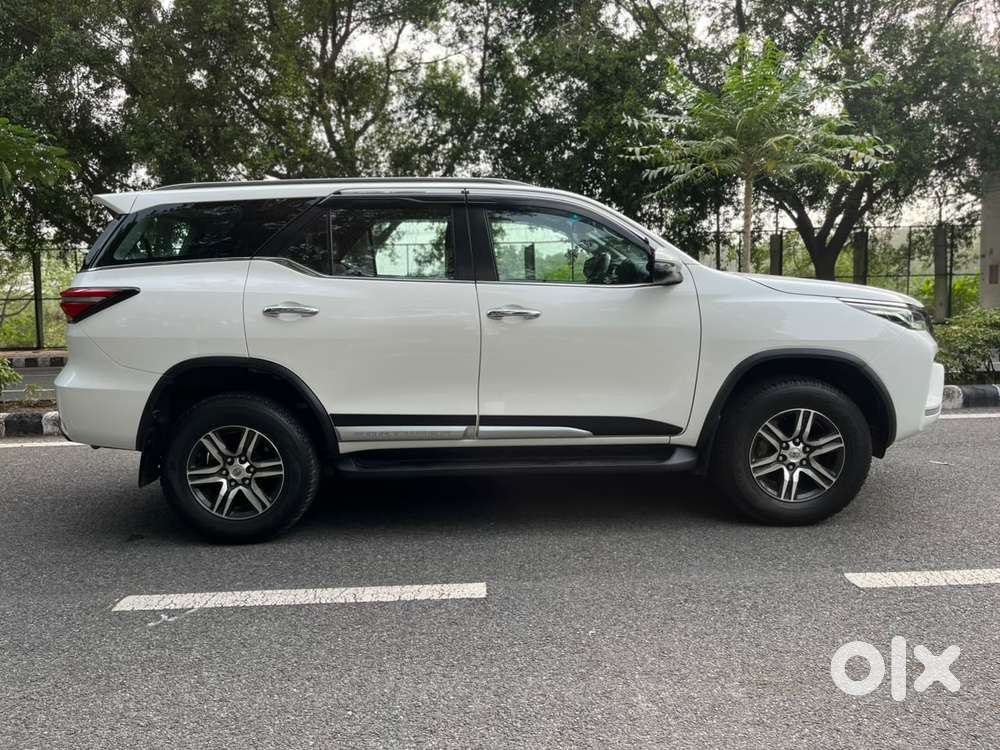 Toyota Fortuner 3.0 4x2 Automatic, 2022, Petrol