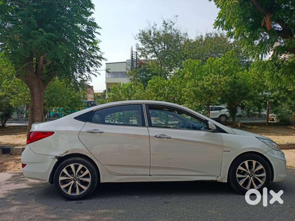 Hyundai Verna 1.6 Crdi At Sx Option, 2015, Diesel