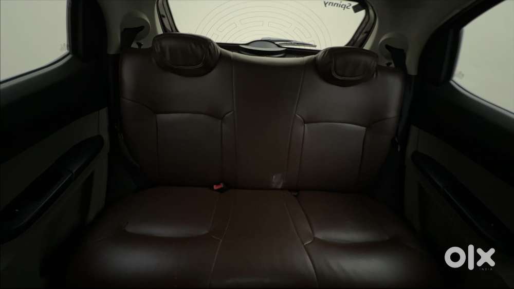 Tata Tiago Xz, 2016, Petrol