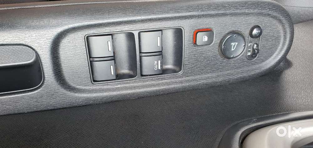 Honda Brio, 2015, Petrol