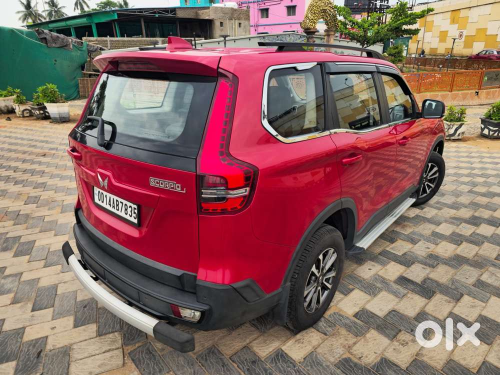 Mahindra Scorpio N Z4 Petrol Mt 7 Str, 2024, Petrol