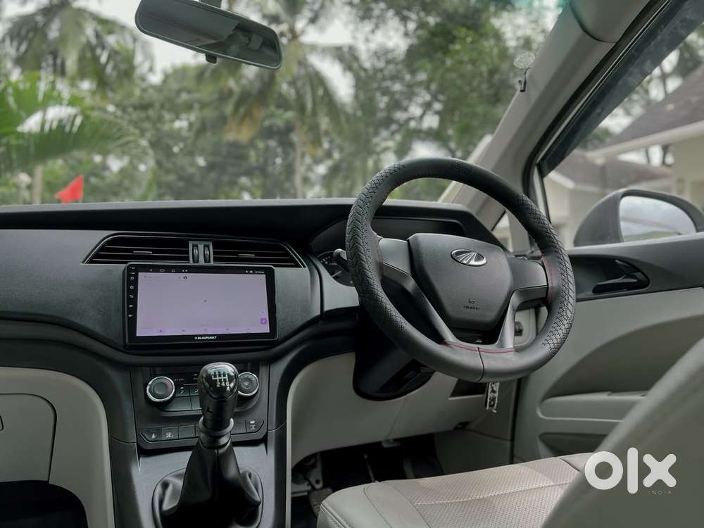 Mahindra Marazzo M2, 2022, Diesel