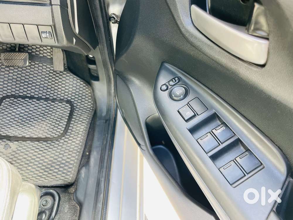 Honda Jazz V Cvt, 2017, Petrol