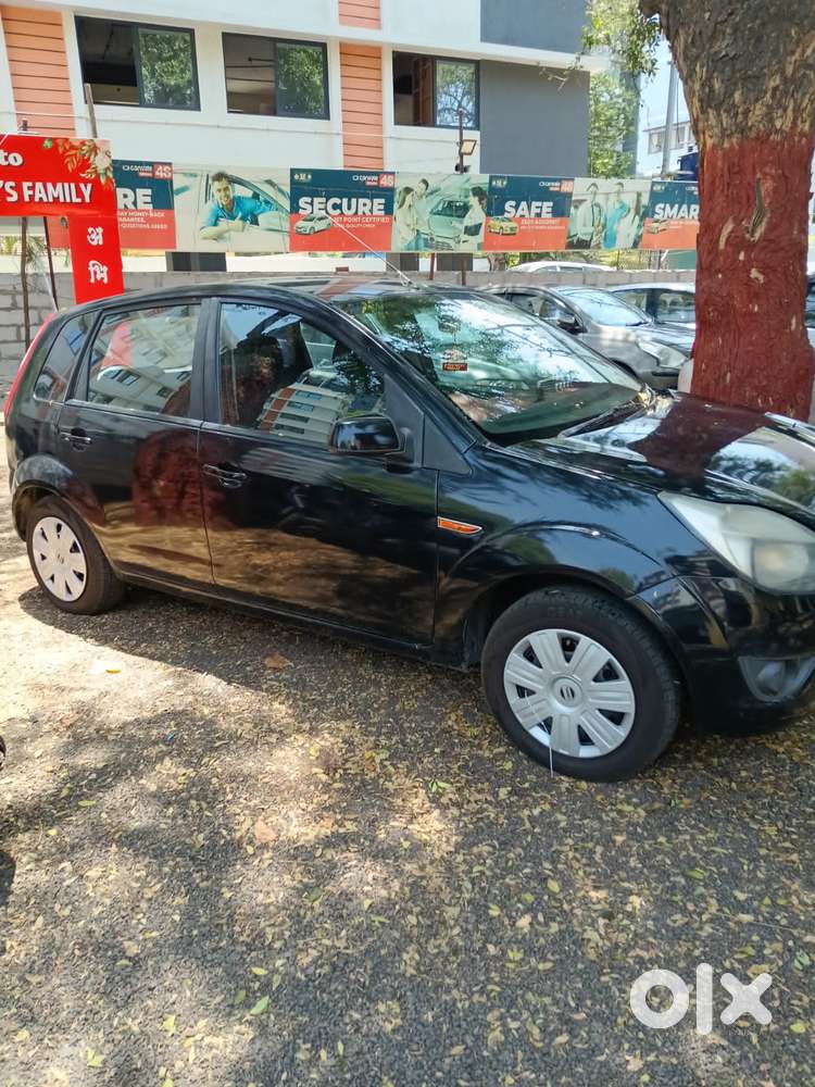 Ford Figo 1.2p Titanium Mt, 2010, Diesel