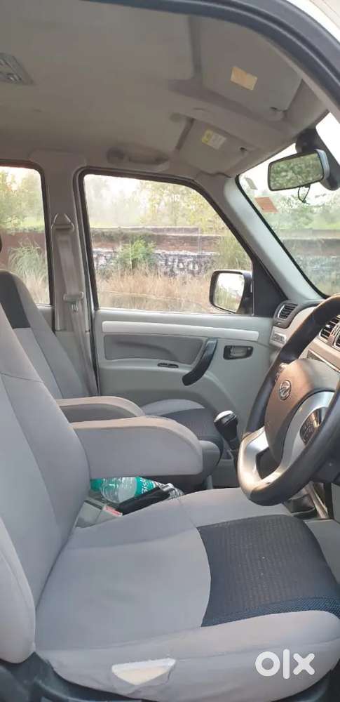 White Mahindra Scorpio S10 Classic 2016 Diesel Mt 2016
